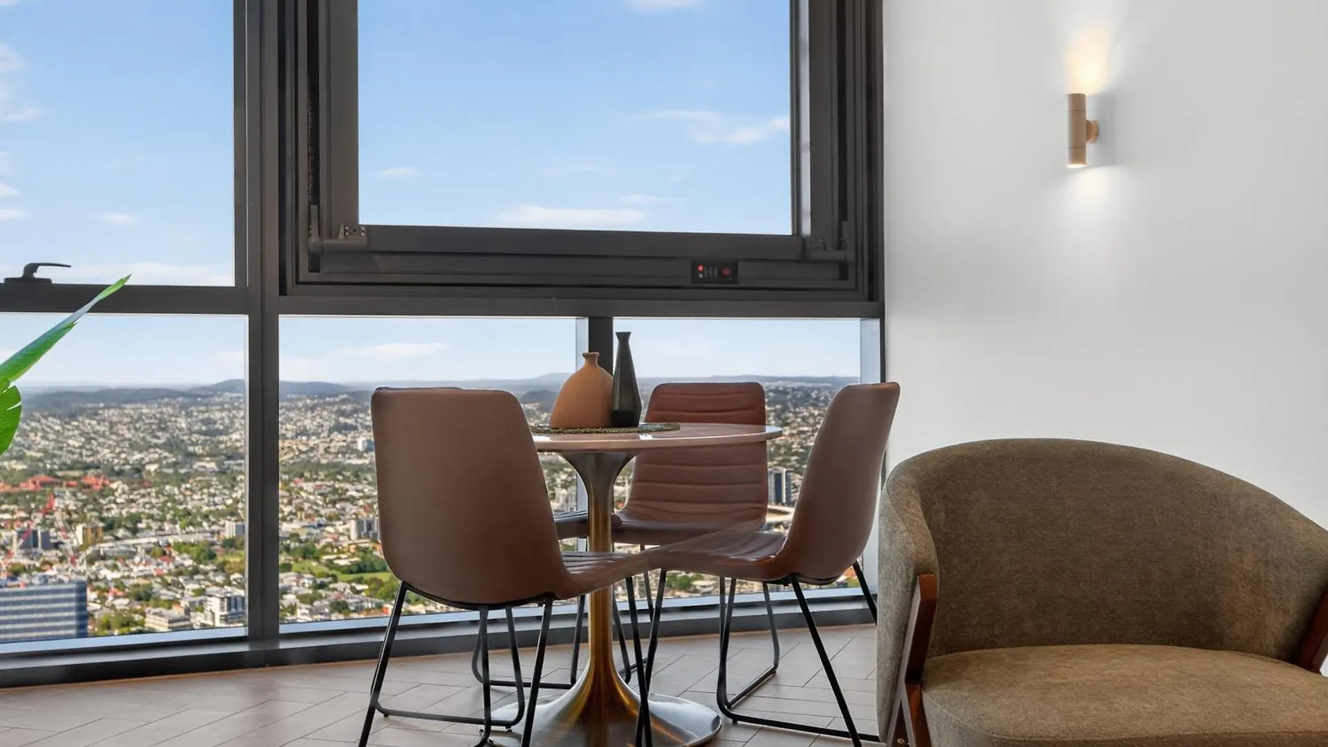 Sky High Zen At Queens Wharf Level 59 Brisbane
